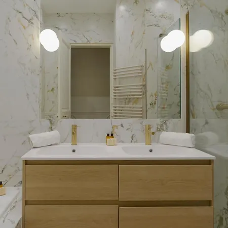 Courcelles Prestige * Parigi